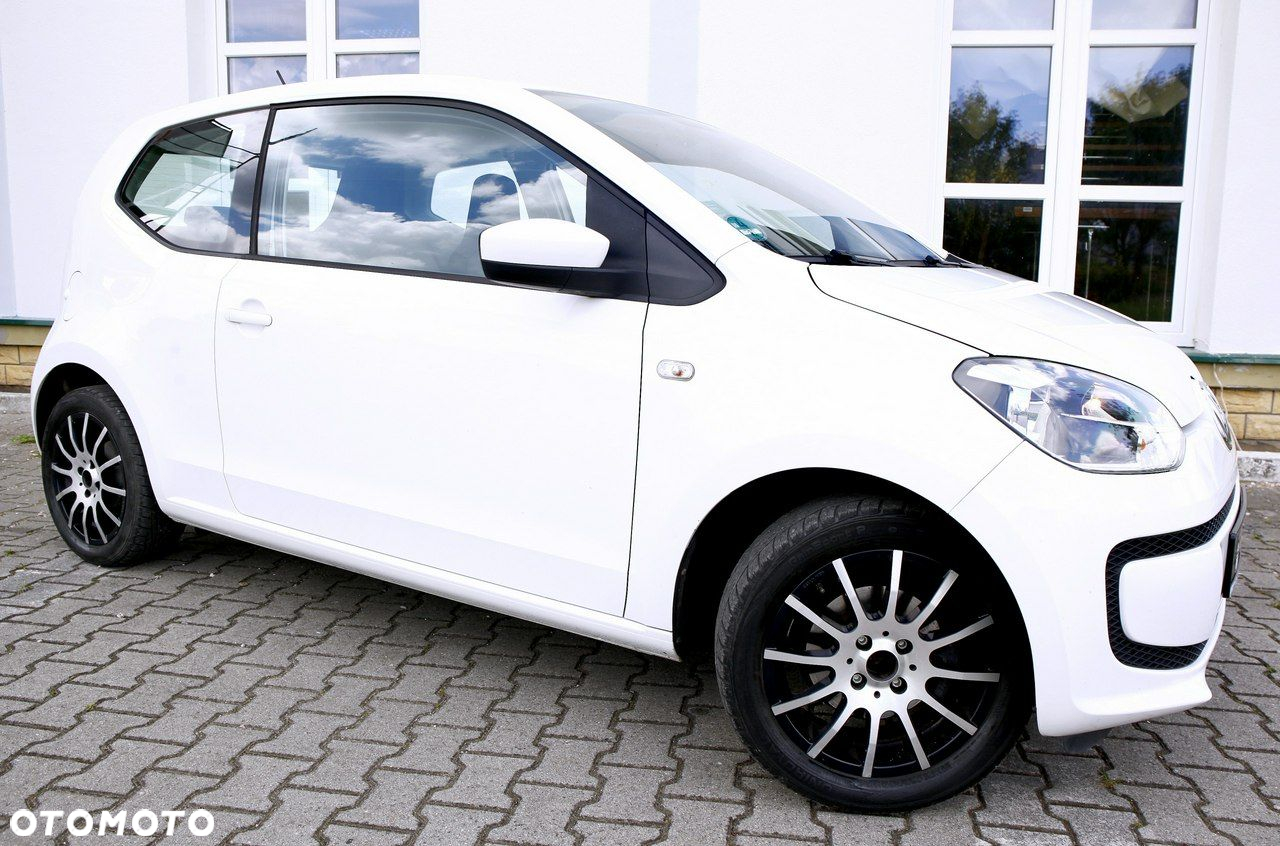 Volkswagen up! 1.0 street - 27