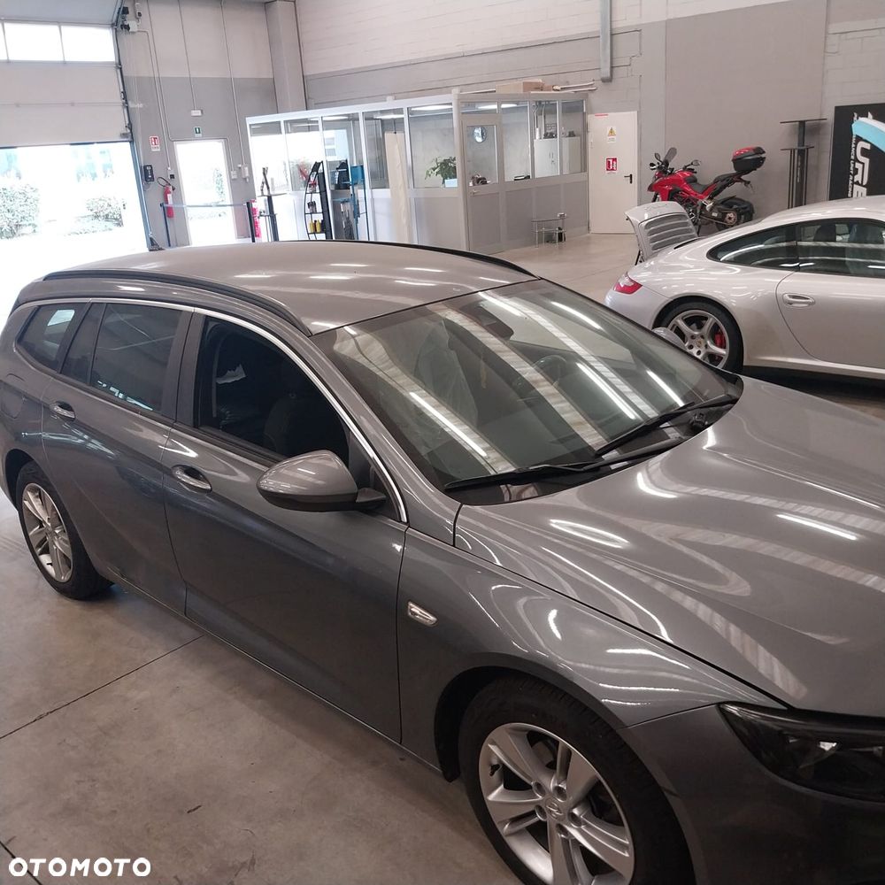 Opel Insignia 1.6 CDTI Cosmo S&S - 3