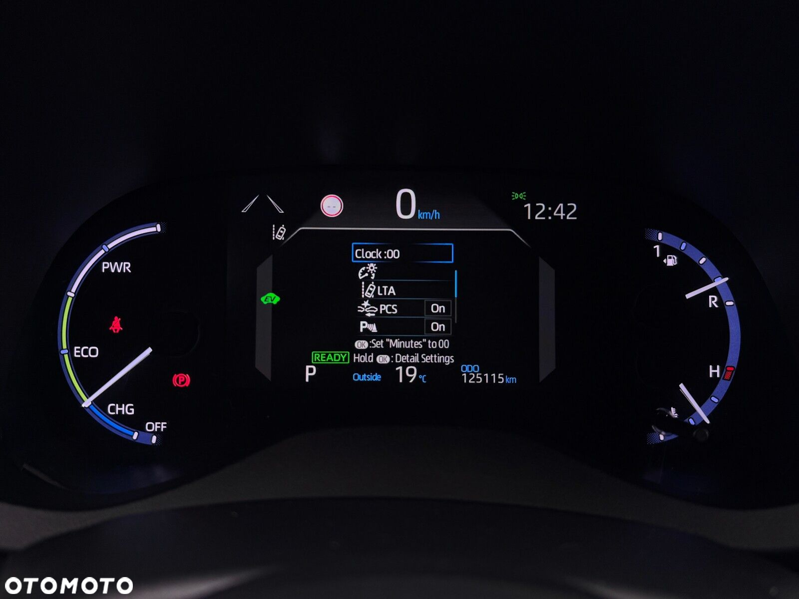 Toyota Yaris Cross - 24