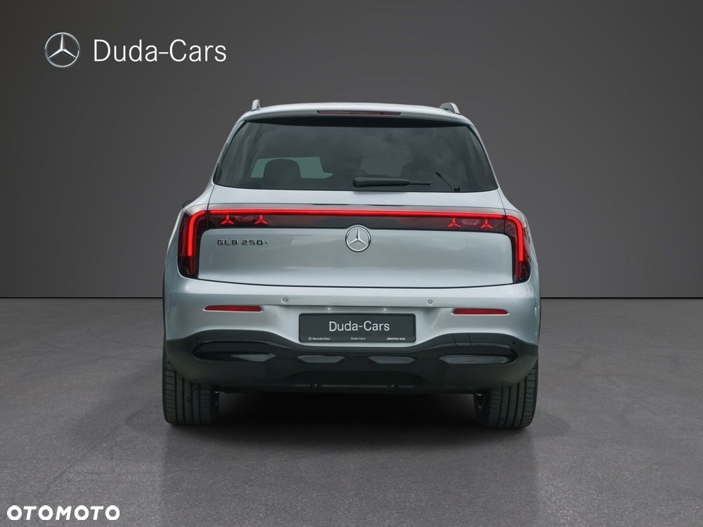 Mercedes-Benz GLB 250+ EQ 85kWh - 7