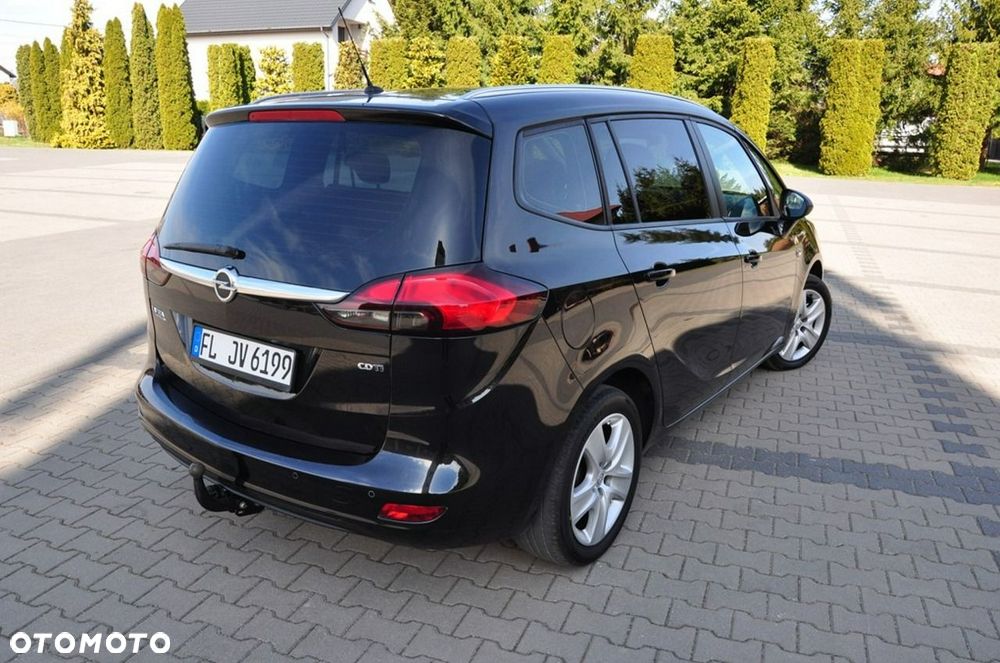 Opel Zafira - 18
