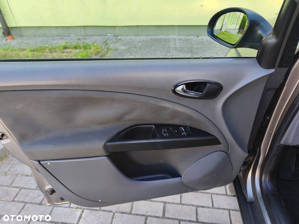 Seat Altea - 25