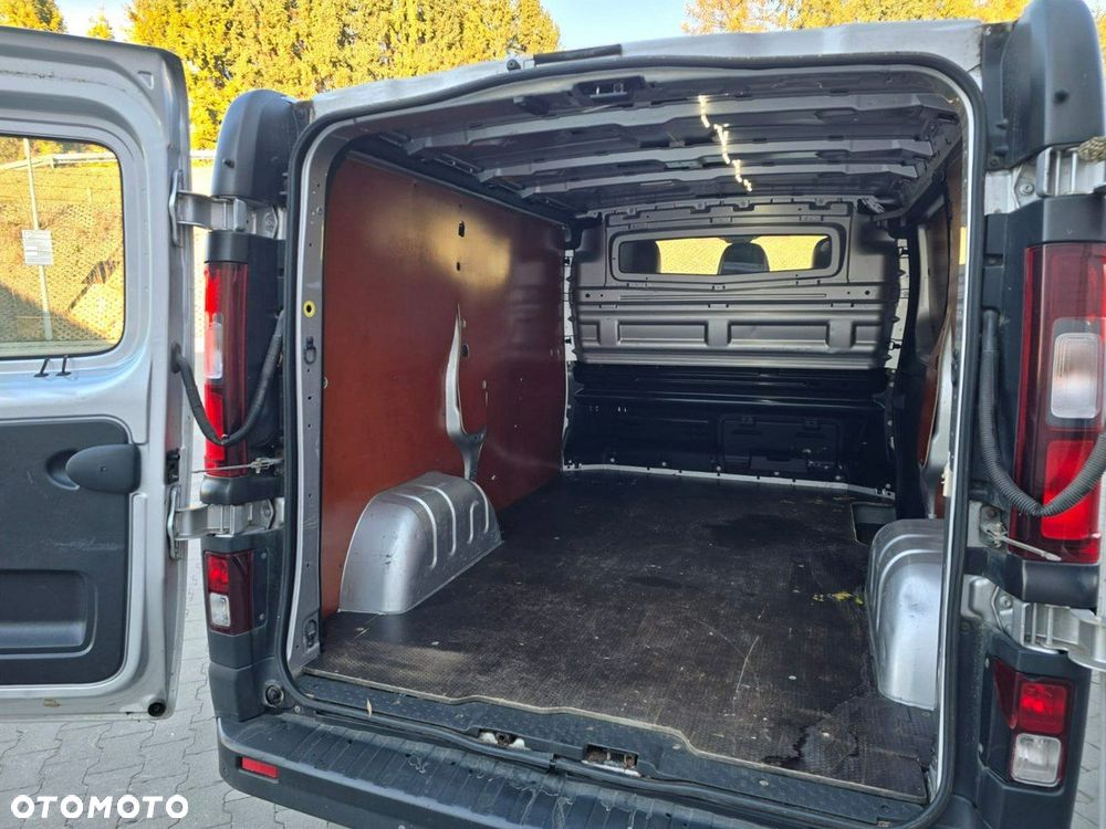 Renault Trafic - 30