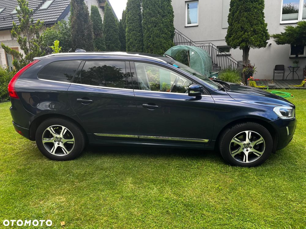 Volvo XC 60 2.4D AWD Summum - 8