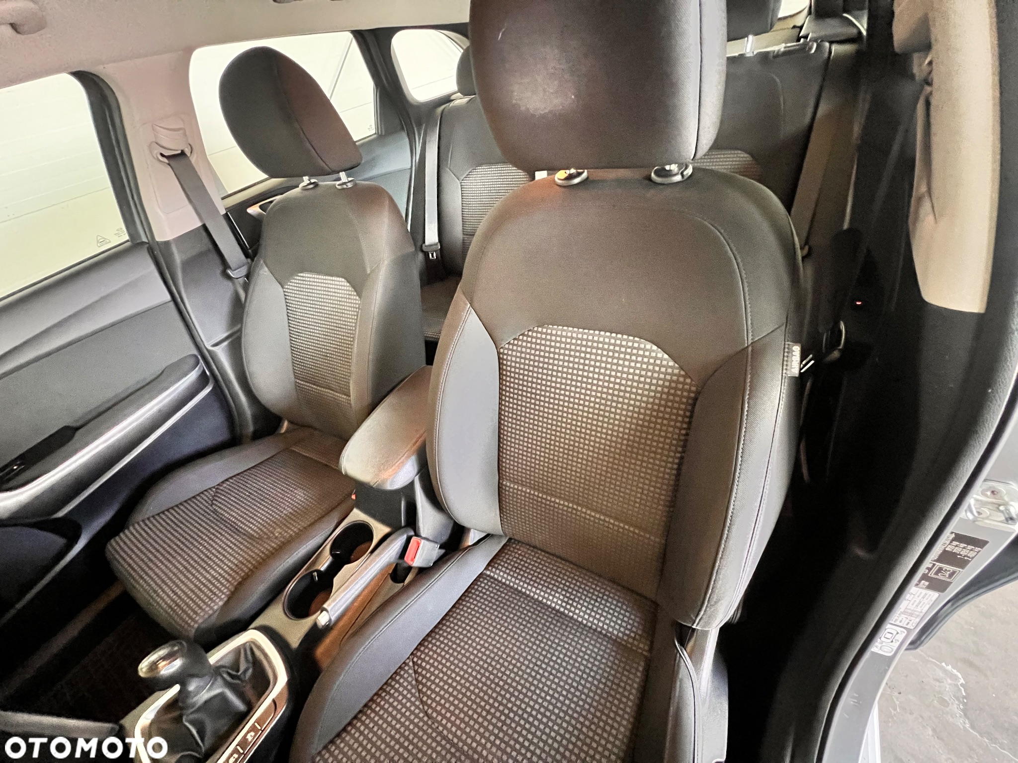 Kia Ceed 1.6 CRDi SCR L Business Line - 9