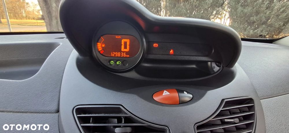 Renault Twingo 1.2 60 Authentique - 18