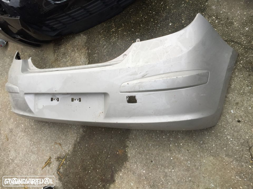Parachoque Hyundai i30 - 2