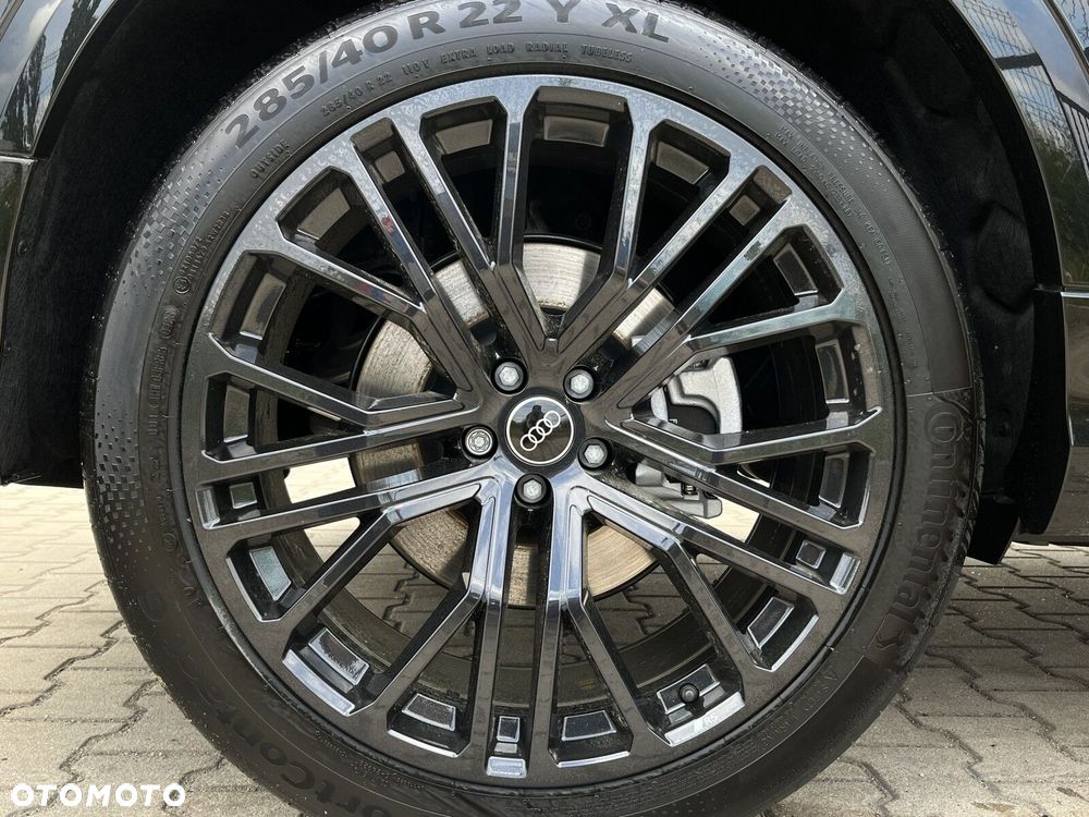 Audi Q8 - 11