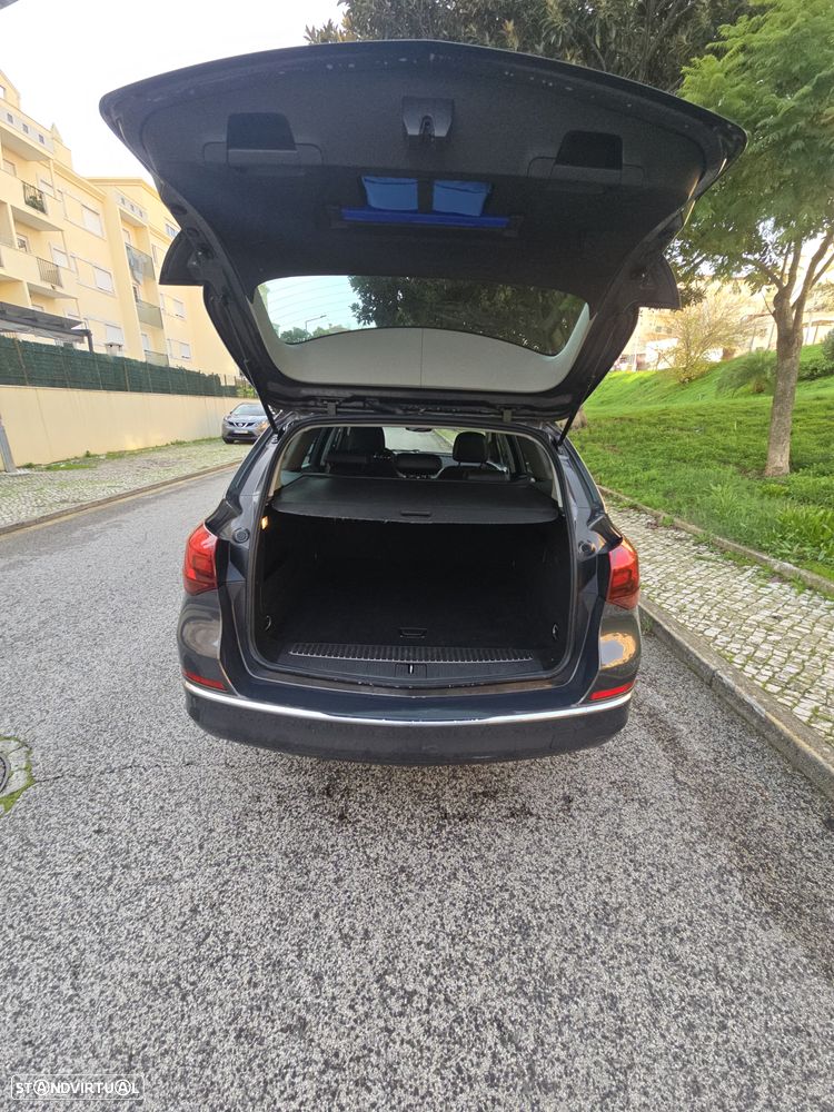 Opel Astra Sports Tourer 1.6 CDTi Cosmo S/S - 30