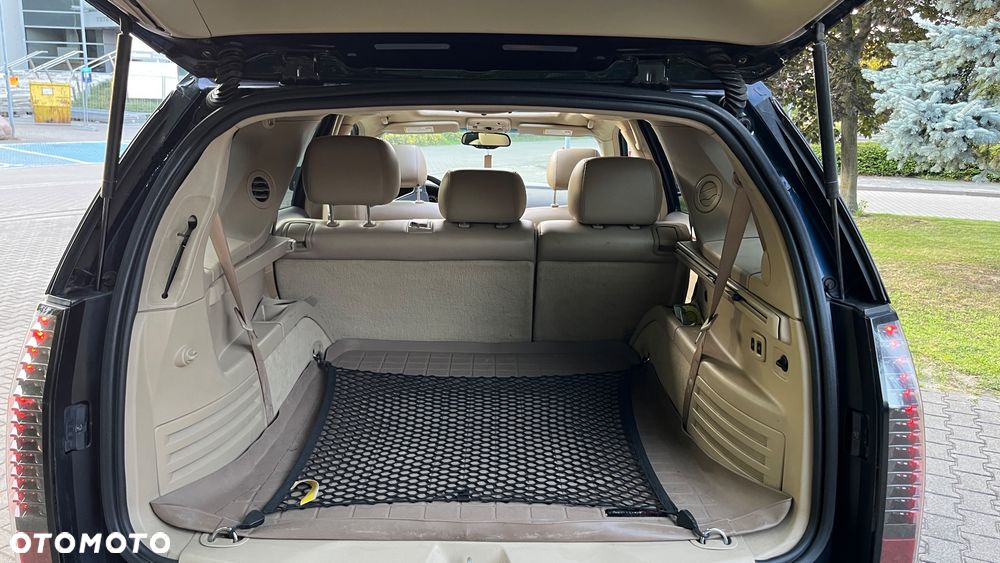 Cadillac SRX - 25