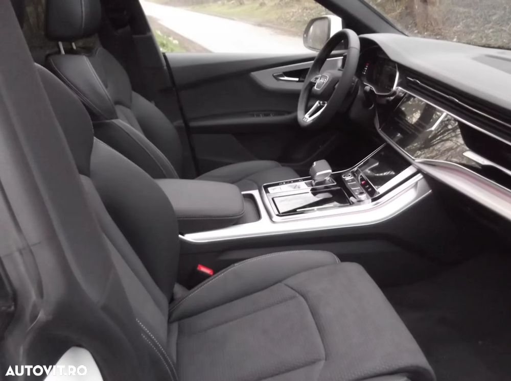 Audi Q8 - 5