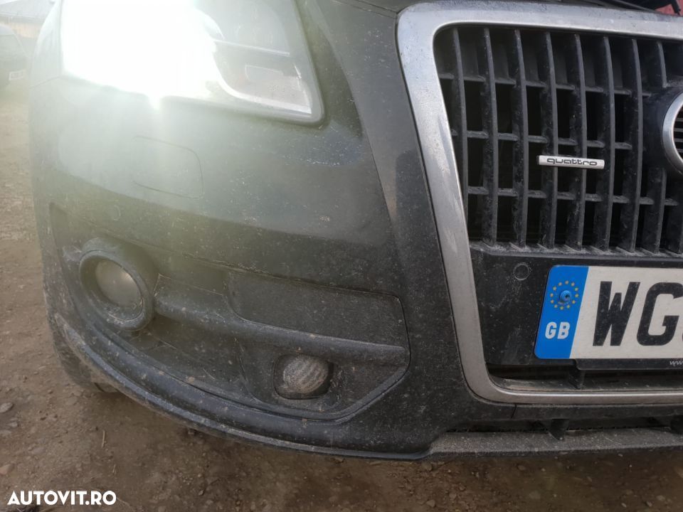 Dezmembrez Audi q5 4x4 2008 motor 3.0tdi 176kw 240cp CCWA cutie de viteze automata 7g tronic usa portiera stanga dreapta fata spate etrier fuzeta planetara bara capota dezmembrări a4 b8 a5 q7 - 11