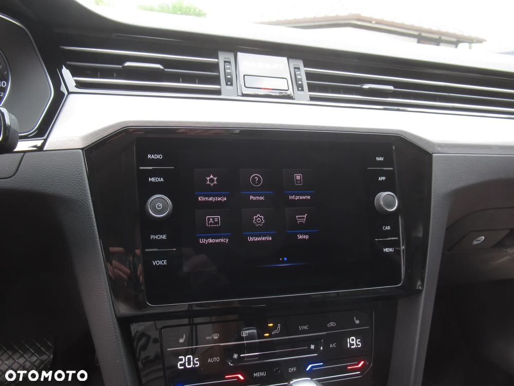 Volkswagen Passat 1.5 TSI EVO Business DSG - 28