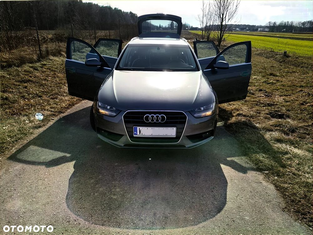 Audi A4 Avant 2.0 TDI DPF Attraction - 1