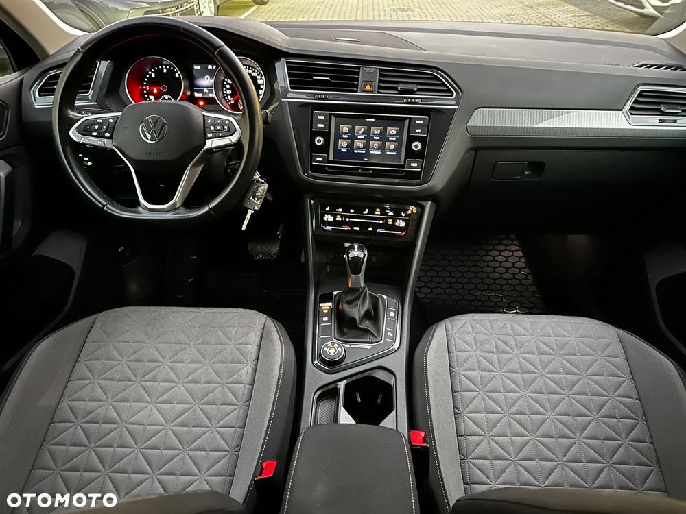 Volkswagen Tiguan 2.0 TDI SCR 4Mot Life DSG - 13