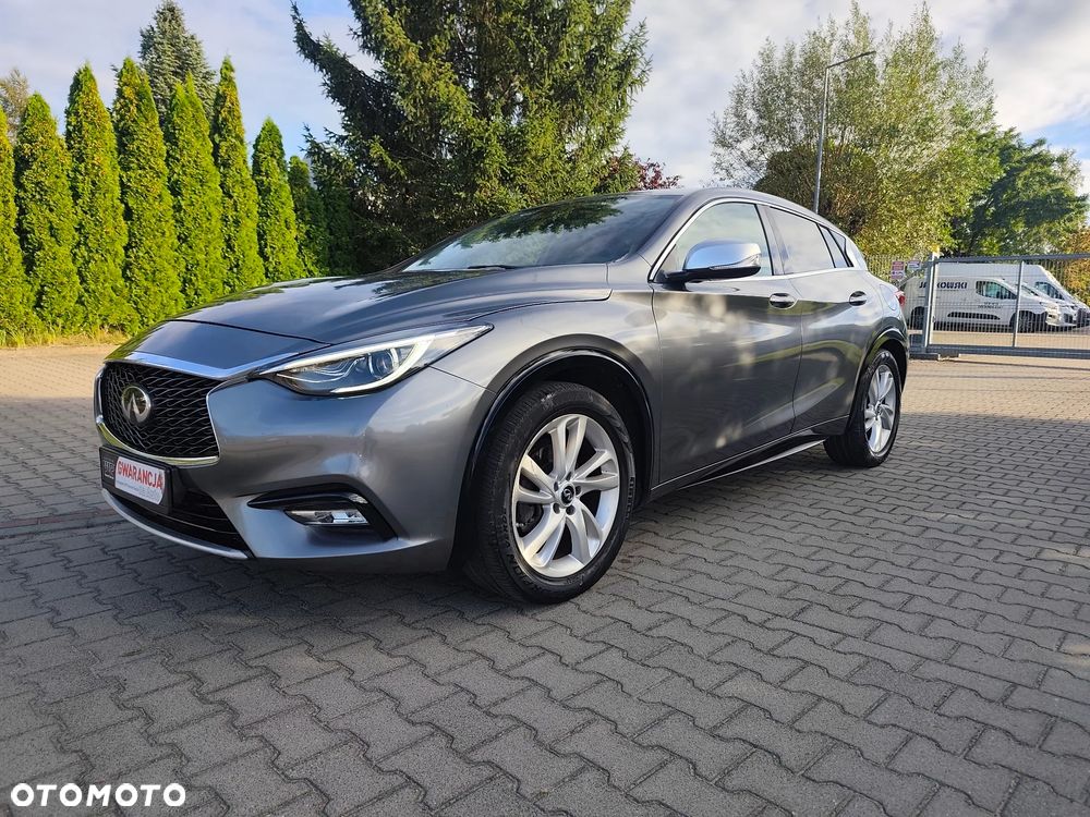 Infiniti Q30 1.5d Premium - 6
