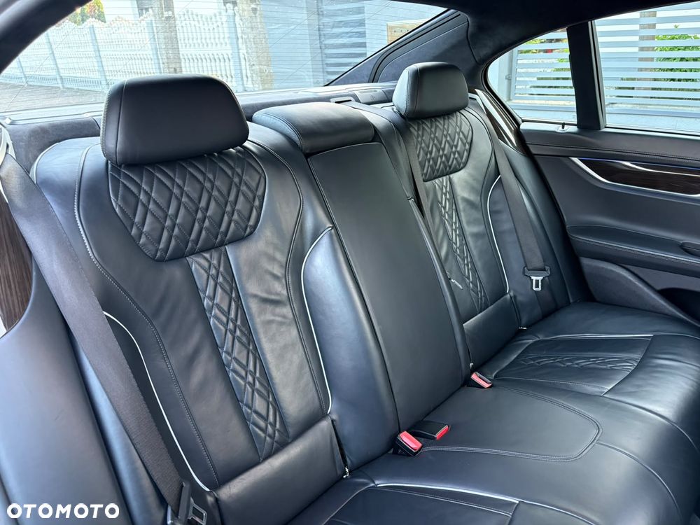 BMW Seria 7 740e iPerformance - 14