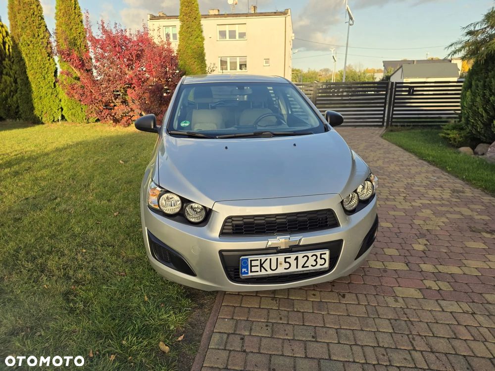 Chevrolet Aveo 1.2 LS - 12