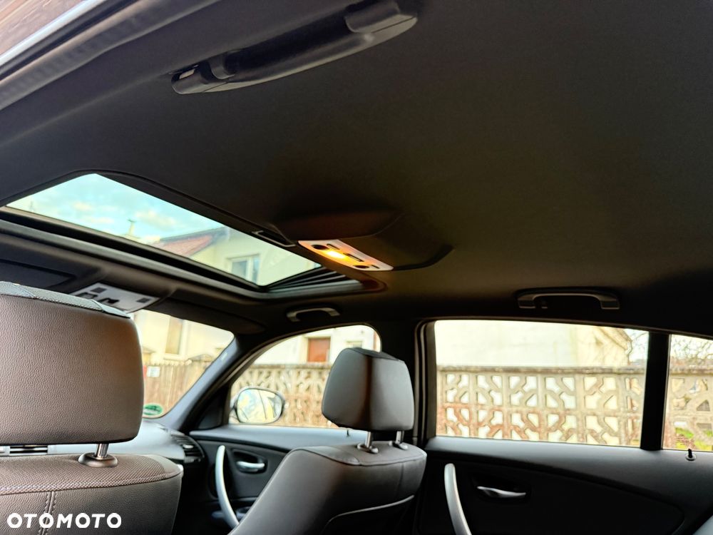 BMW Seria 1 120d DPF Edition Sport - 15