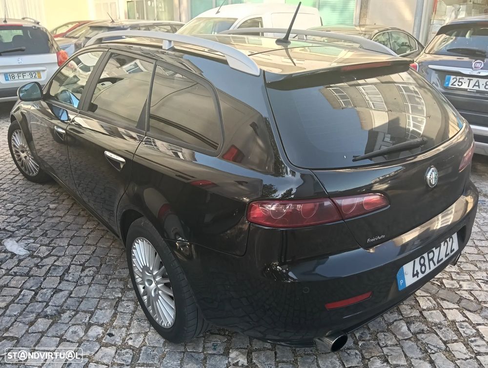 Alfa Romeo 159 2.0 JTDM 16V DPF Turismo - 10