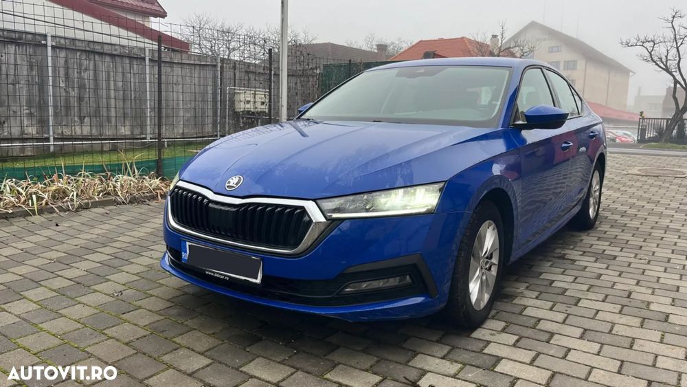 Skoda Octavia 2.0 TDI DSG Ambition - 3