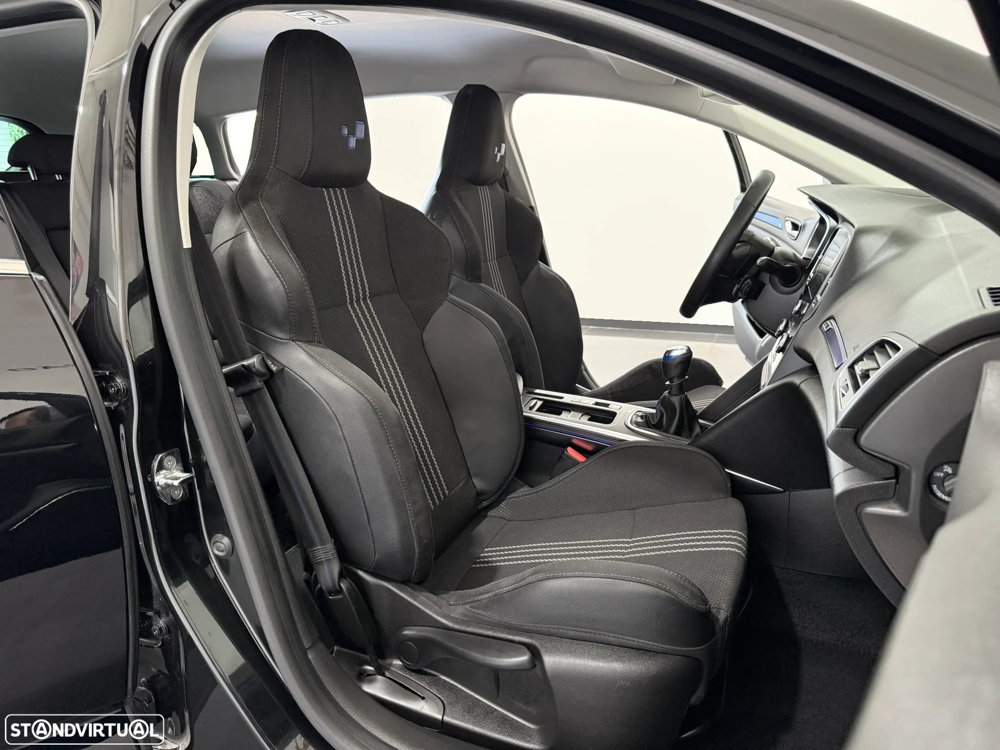 Renault Mégane Sport Tourer 1.5 Blue dCi GT Line - 33
