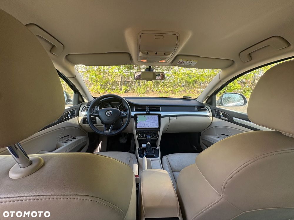Skoda Superb 2.0 TSI Elegance DSG - 3