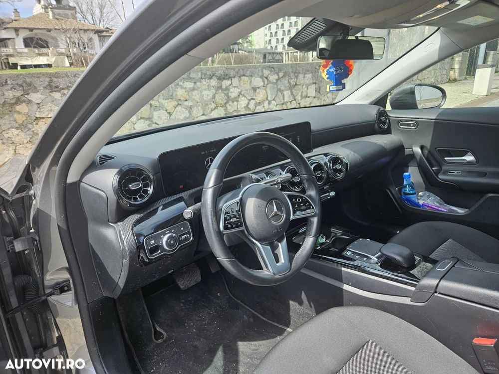 Mercedes-Benz A 180 - 8