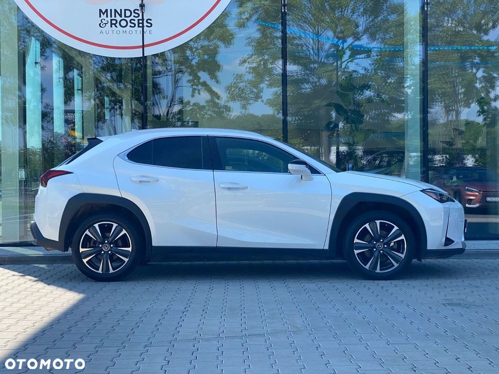 Lexus UX 250h GPF Business 2WD - 3