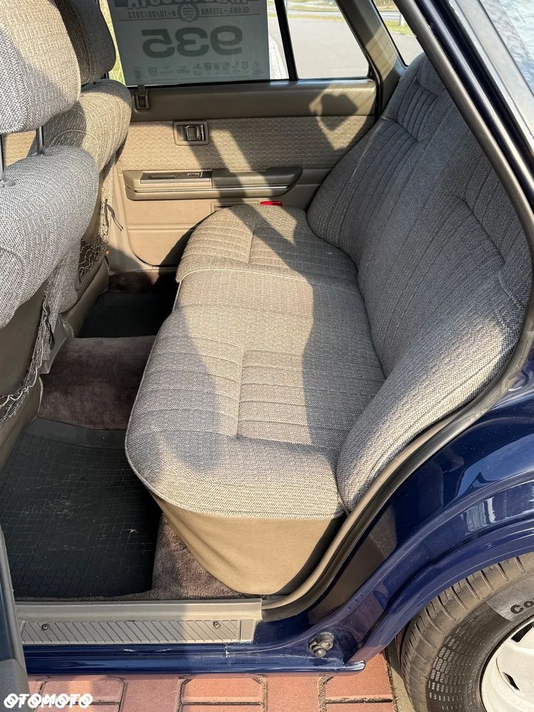 Nissan Laurel 2.8 GL D - 21