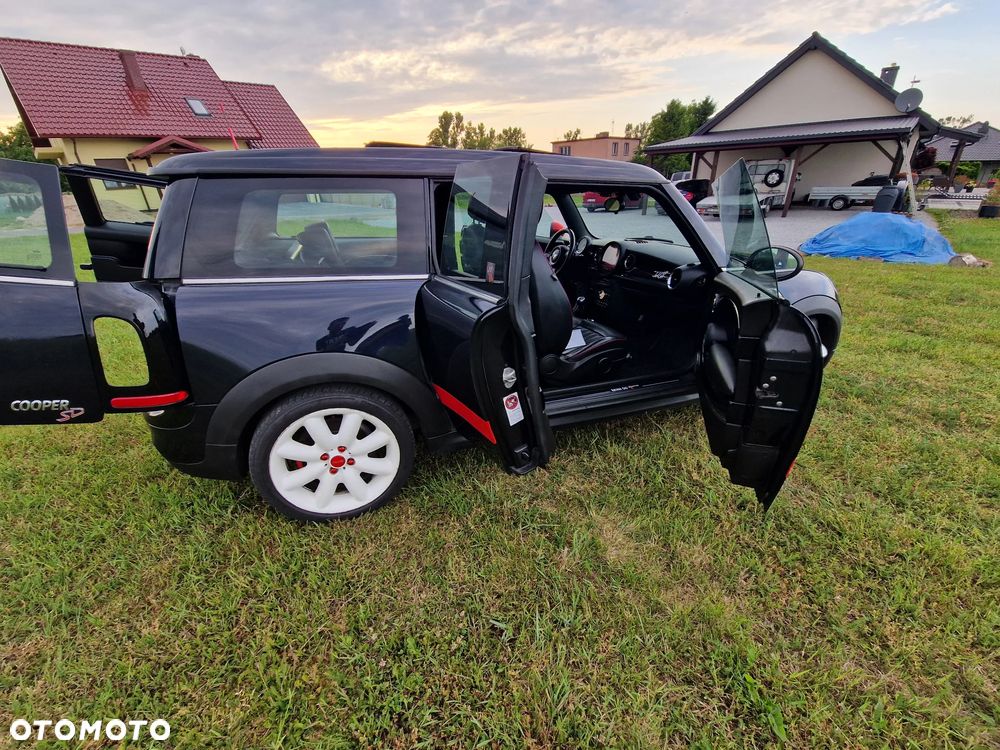 MINI Clubman Cooper SD - 26