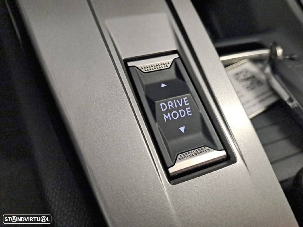 Peugeot 408 1.2 Hybrid Allure e-DCS6 - 24