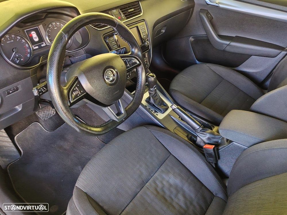 Skoda Octavia - 8