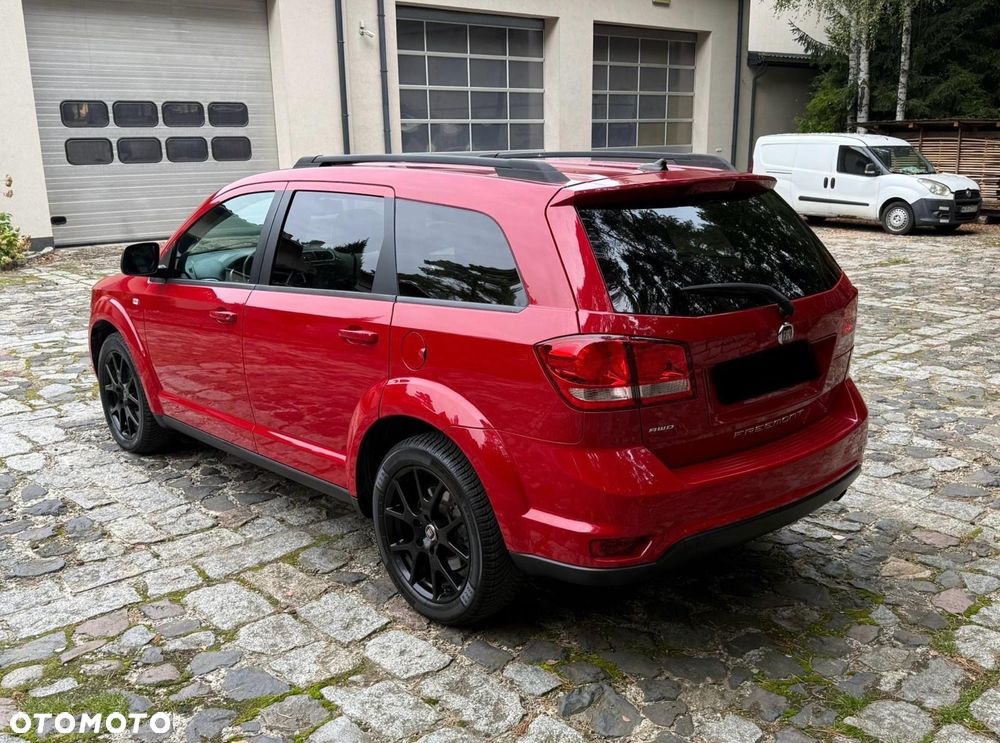 Fiat Freemont 2.0 Multijet Black Code AWD - 24