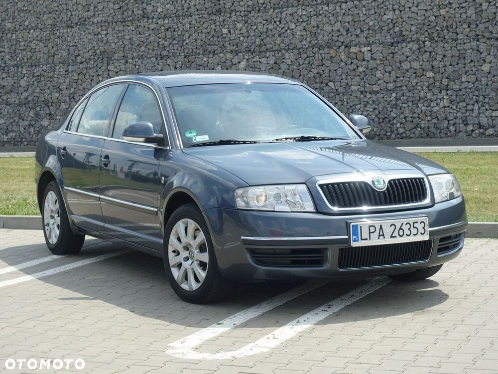 Skoda Superb - 5