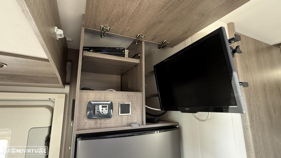 Bavaria T 746 Style c.central e basculante - 13