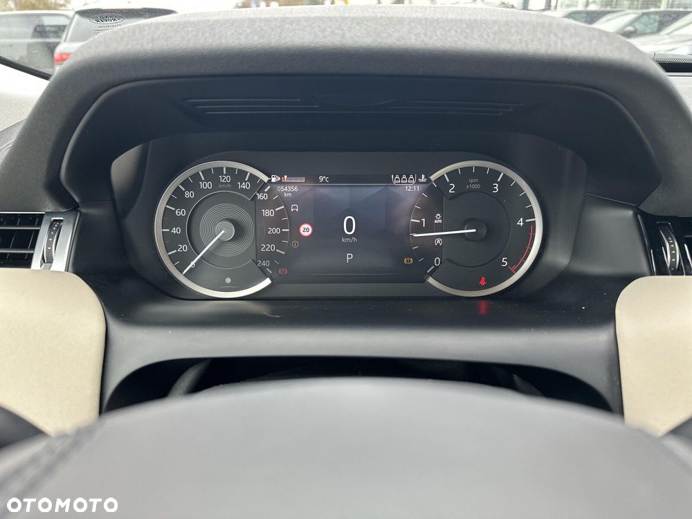 Land Rover Discovery Sport - 19