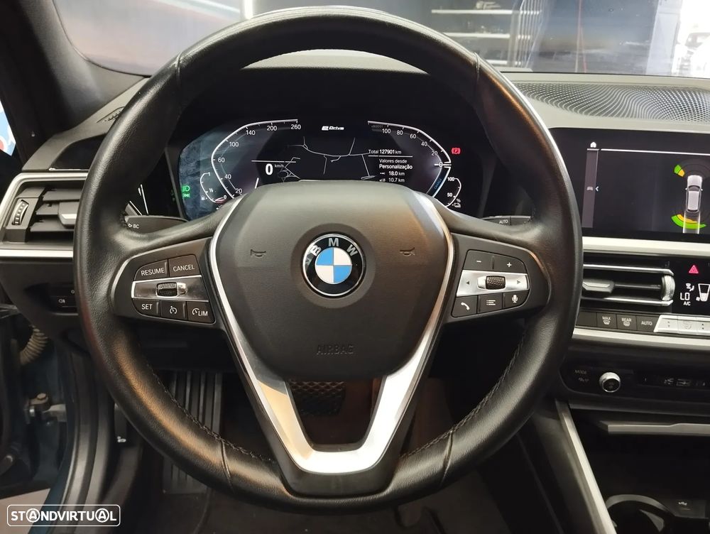 BMW 320 e Touring Corporate Edition Auto - 23