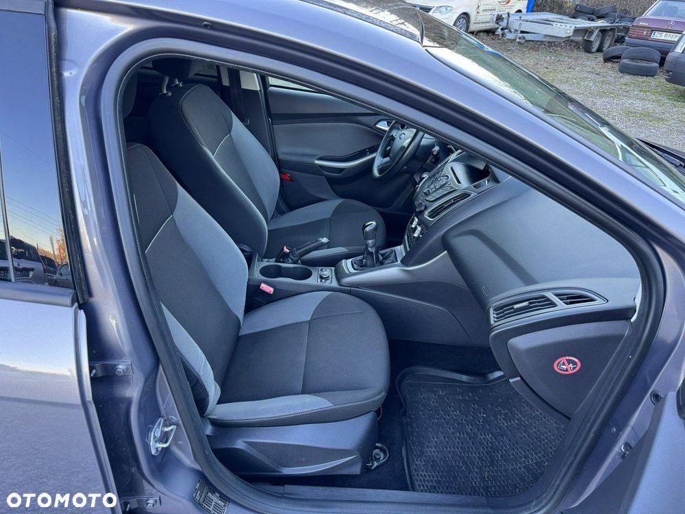 Ford Focus - 13