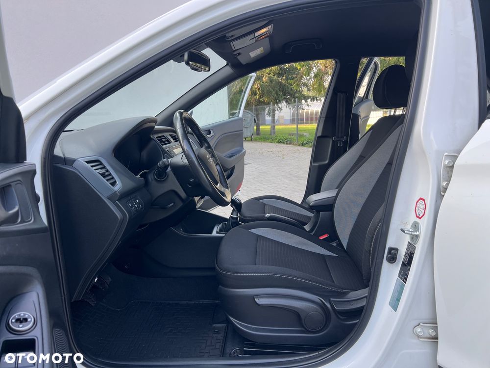 Hyundai i20 - 30