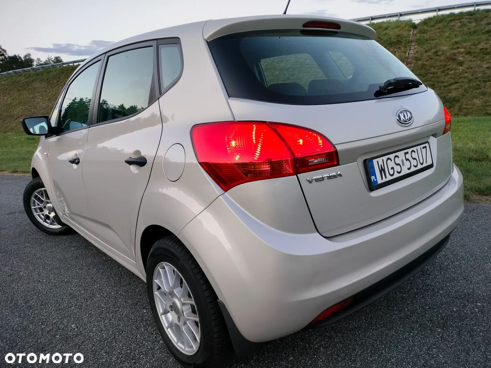 Kia Venga 1.4 CVVT Vision - 18