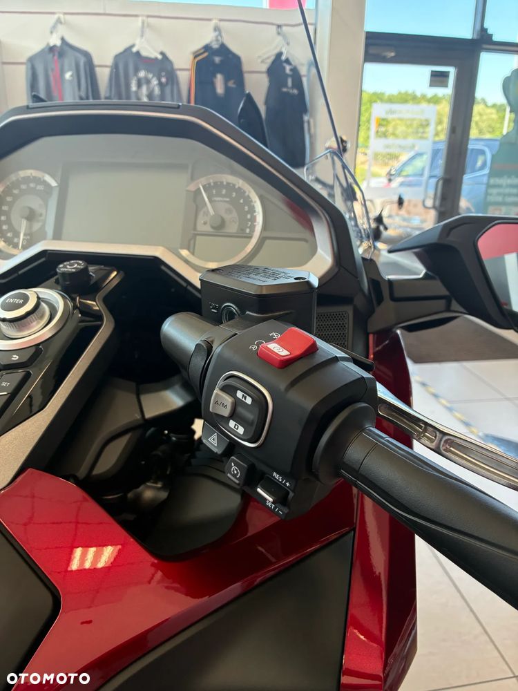 Honda GL - 10