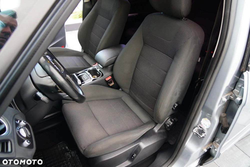 Ford S-Max 2.0 TDCi DPF Titanium MPS6 - 29