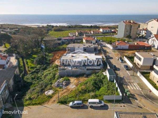 Moradia T3+1 de Luxo c/ Piscina em São Félix da Marinha - Grande imagem: 4/17