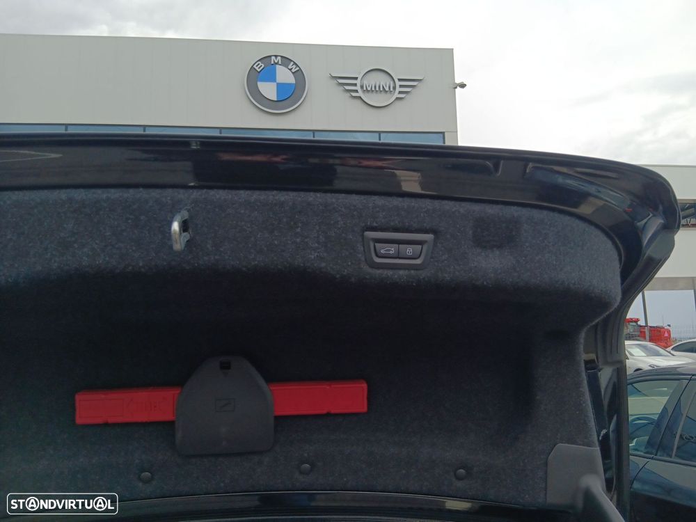 BMW 530 e Pack Desportivo M - 22
