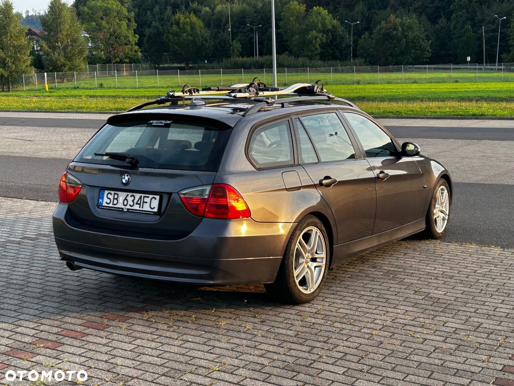 BMW Seria 3 320d - 5