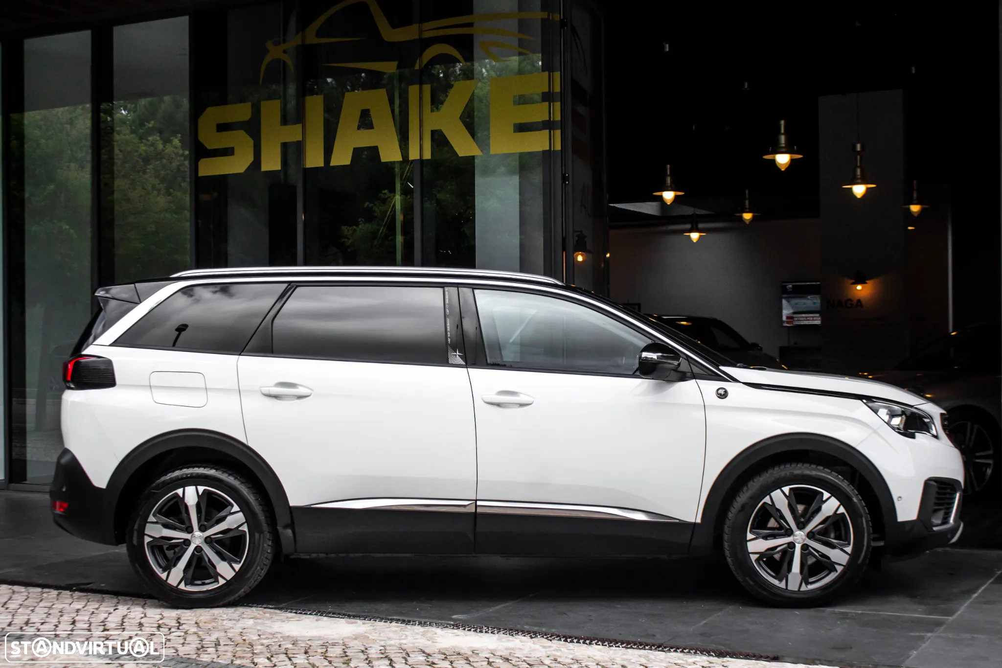Peugeot 5008 1.2 PureTech Allure Pack EAT8 - 5