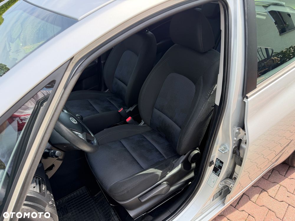 Hyundai ix20 1.4 Comfort - 27