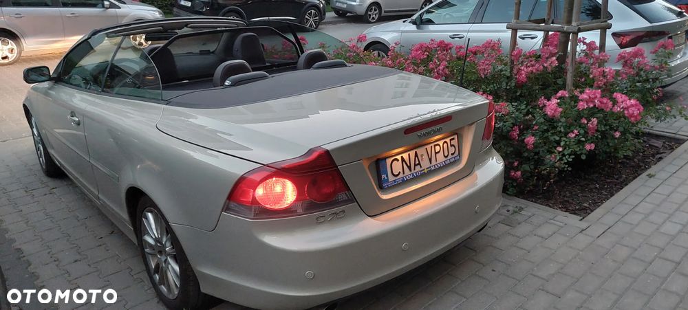 Volvo C70 2.4D5 Momentum - 12