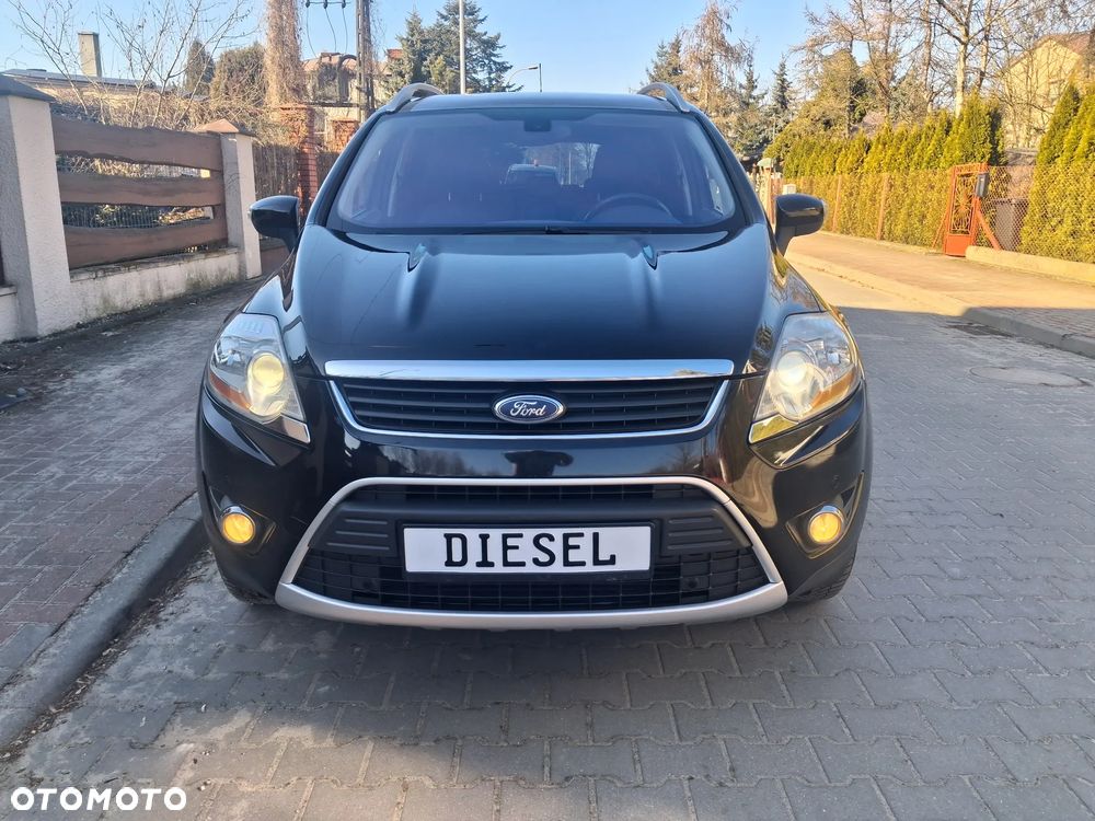 Ford Kuga 2.0 TDCi 2x4 Titanium - 35